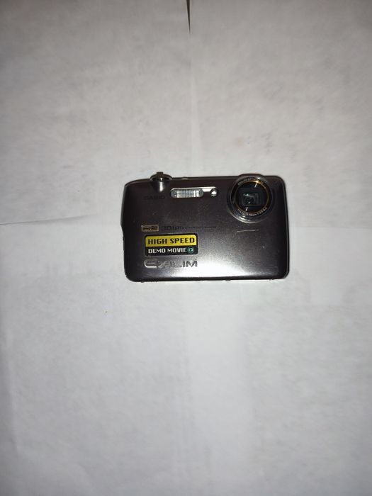 Camera de filmat exilim vintage