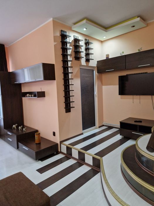 Închiriere apartament zona centru 400 EURO