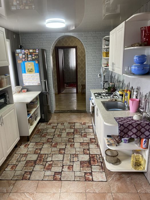 Продам дом на 2 хозяина обе половины