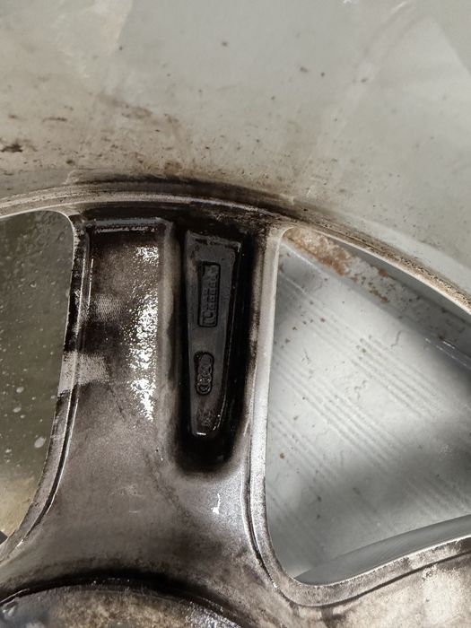 Джанти с гуми подходящи за ВАГ