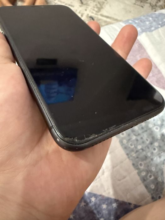 Iphone 11  128гб
