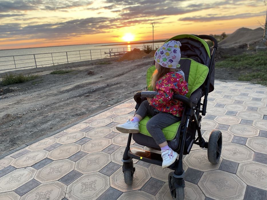 Продам коляску Quatro Monzo