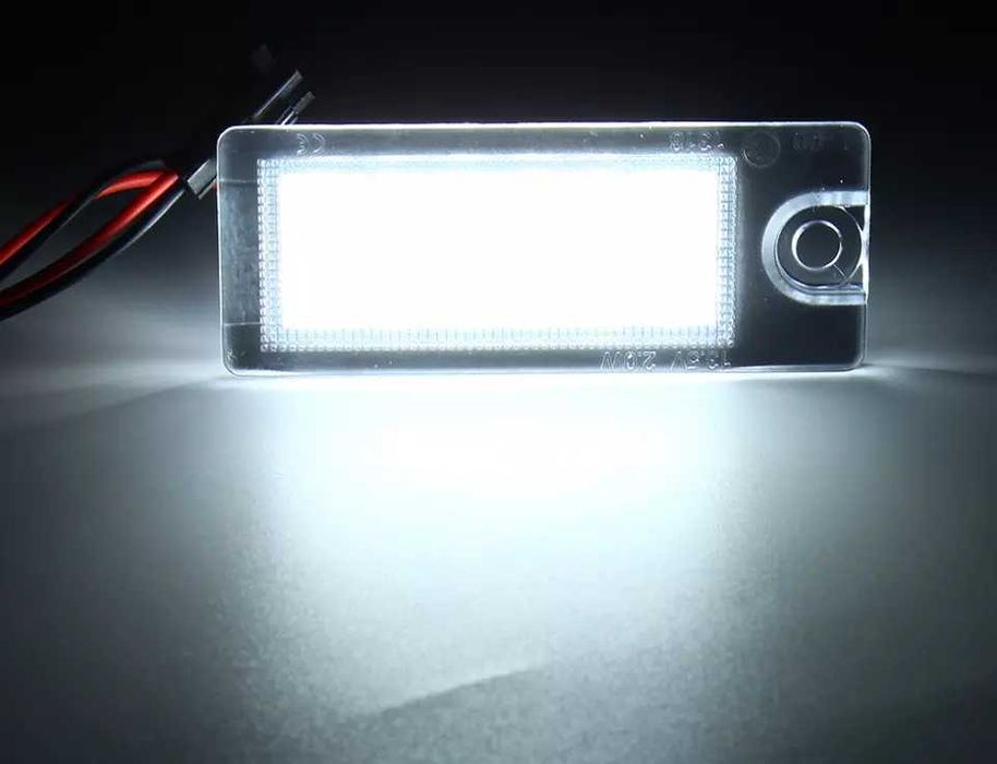 LED плафони VOLVO S40 V50 S80 V70 XC90 XC70 S60 V60 C30 за рег.номер