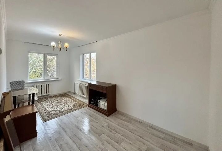 Продаётся 2х комнатная квартира