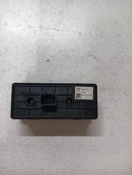 Butoane Abs/Rvm/Senzor Parcare Mazda 6 Estate Gj, Gh 2012 - > 7F4164T1