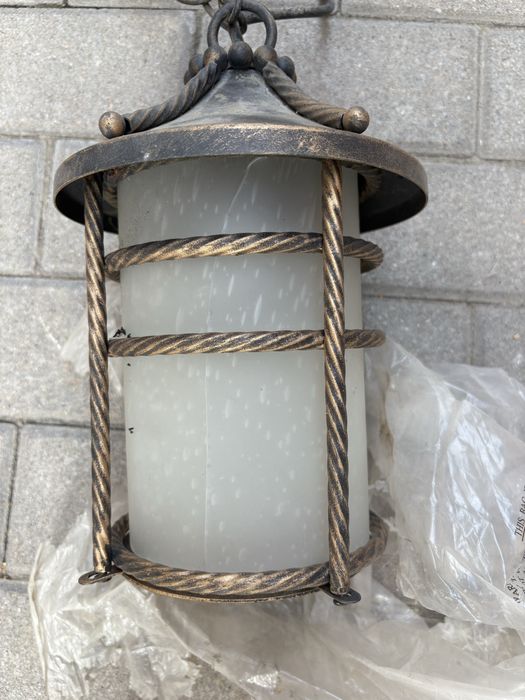 Потолочные уличные светильники