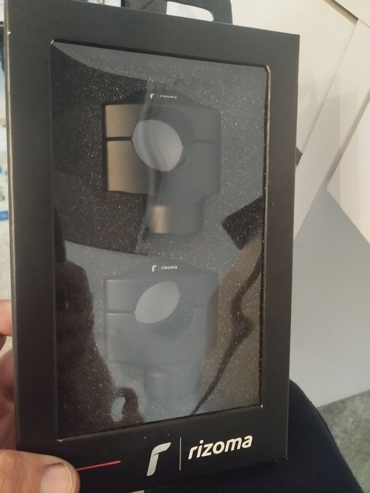 Inaltatoare de ghidon Rizoma originale pentru prindere de 29 la mijloc