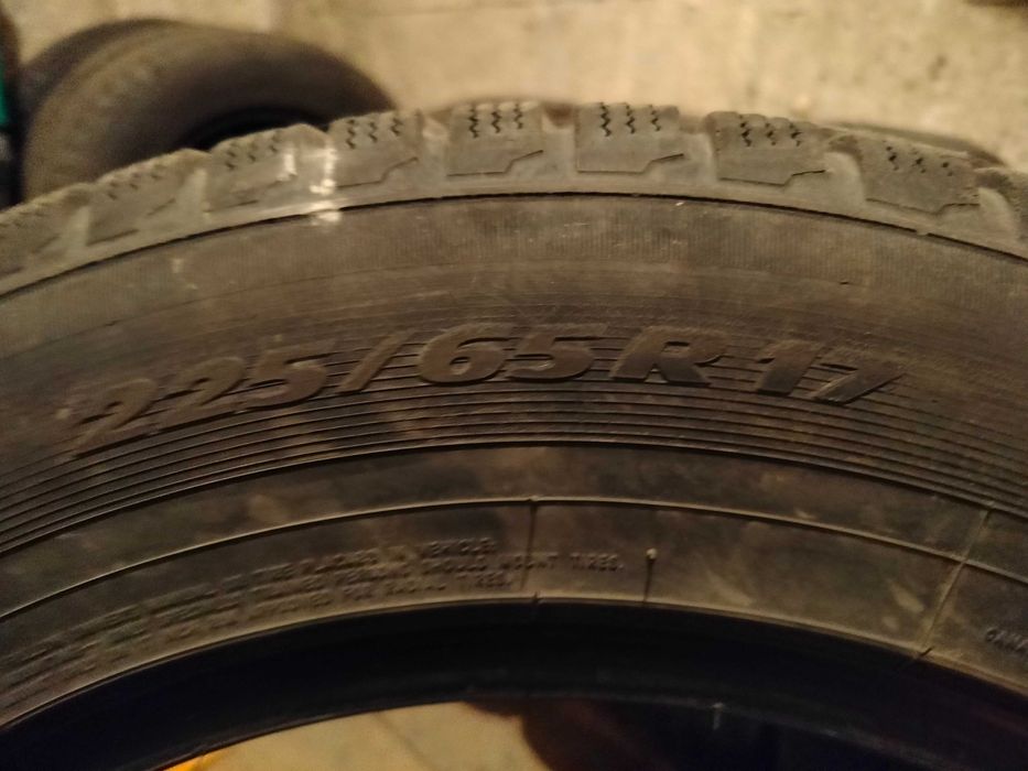 Зимни гуми Toyo Snowprox 225/65 R17