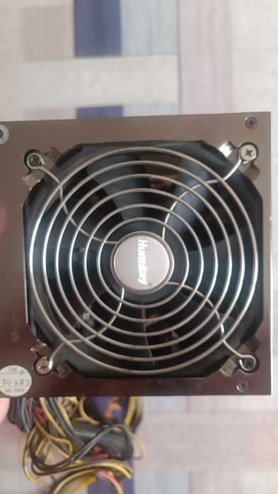 Блок питания huntkey 550w