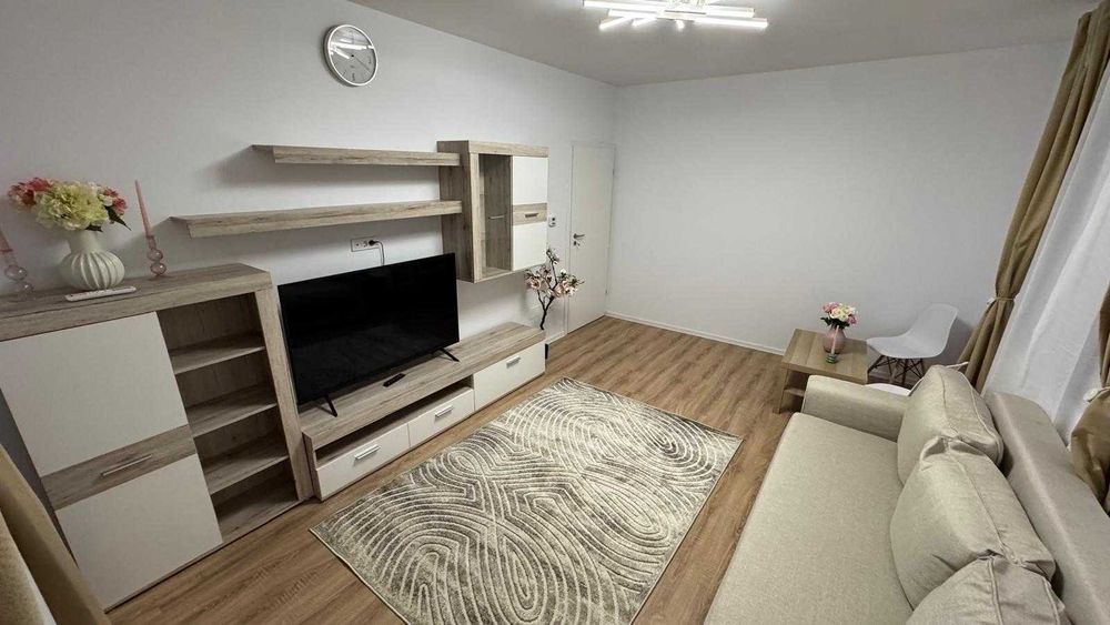 Apartament 2  camere de inchiriat, The Grand Kristal, Sector 4