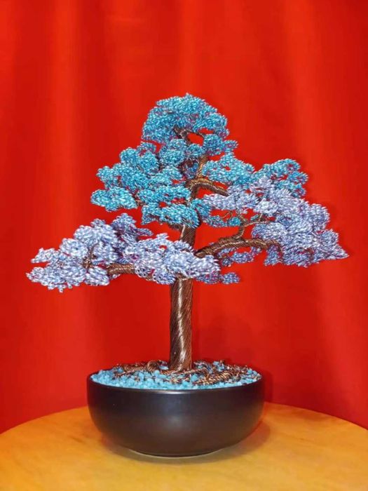 Bonsai decorativi din sârmă, creați manual