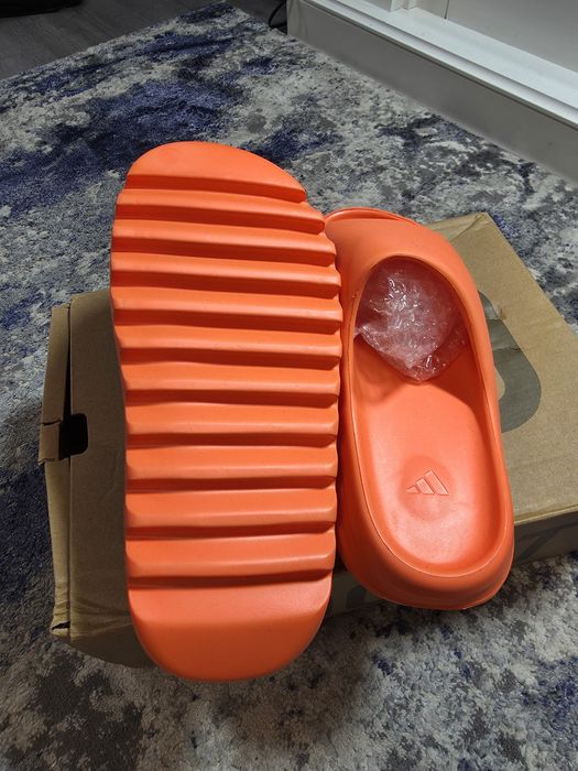 Slapi Yeezy slide 41.5