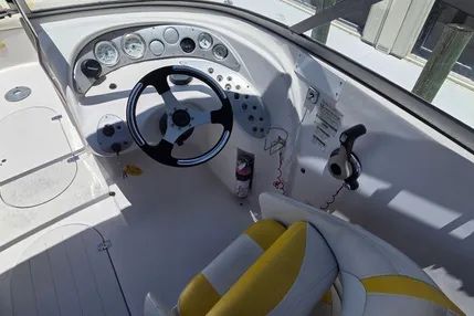 Катер Starcraft 23 фут