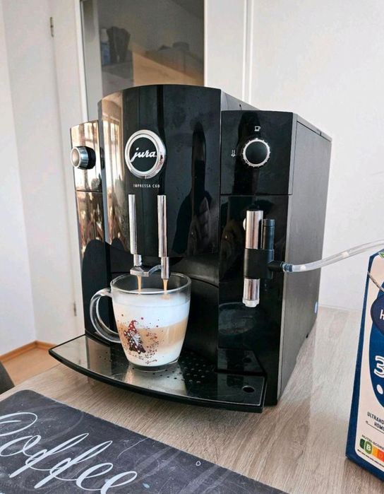 JURA IMPRESSA C60 Espressor Automat Boabe
Made in Switz