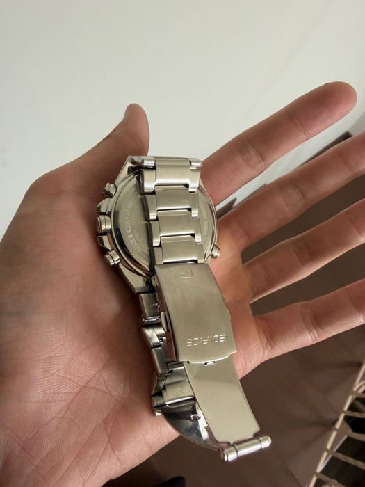 Часы Casio