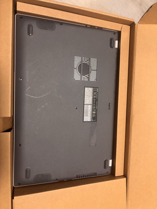 Продавам лаптоп ASUS X515MA intel N4020 4GB  ,256GB SSD, DDR4,