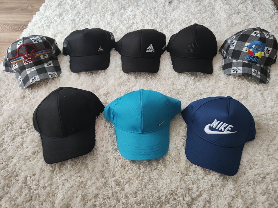 Șapcă Tommy Hilfiger Șapcă Emporio Armani Șapcă Jordan Șapcă NY Nike