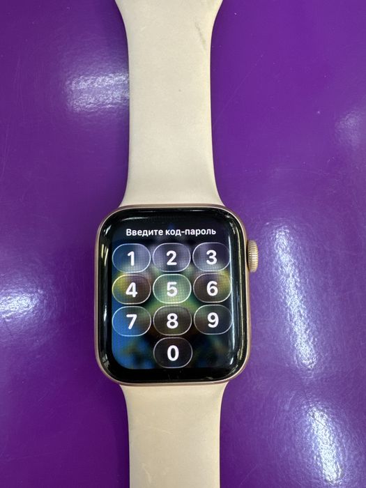 Apple watch series 6 rose gold 40 mm