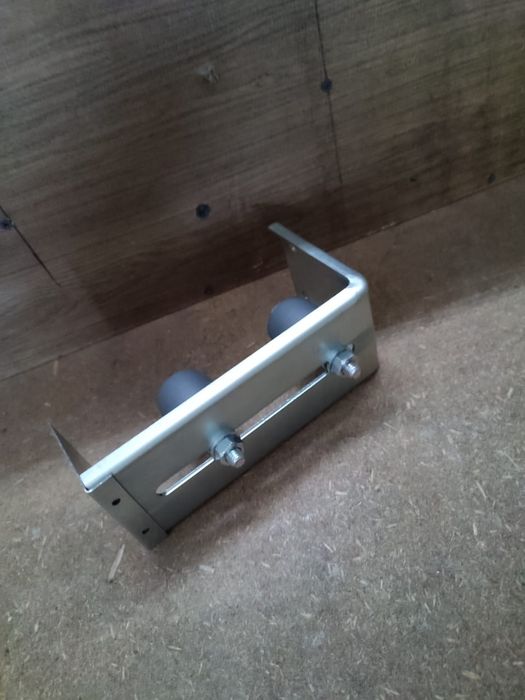 Консолий для откатных ворот.