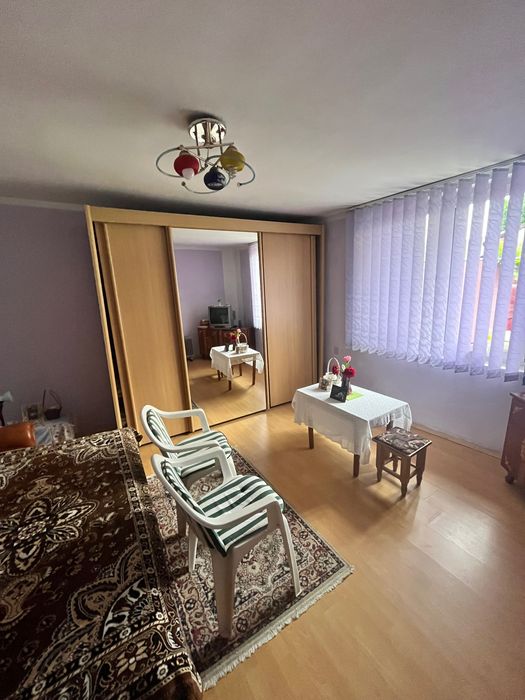 Casă de vânzare