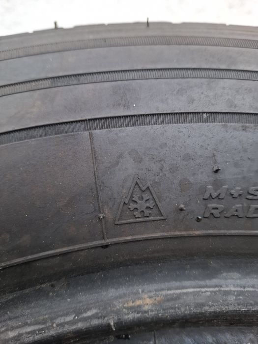 Зимни бусови гуми 235/65/16C дот 2024г бус камионче падащ борд