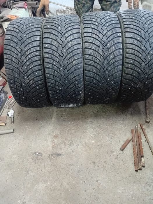 Продам зимние шины