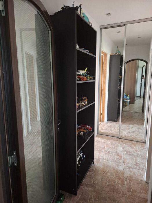 Vand apartament 3 camere