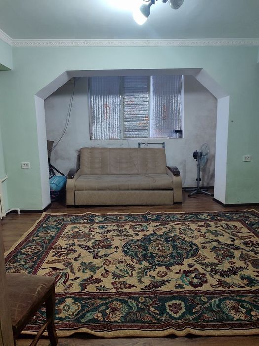 Продается юнусабад 2 квартал 1/4/4