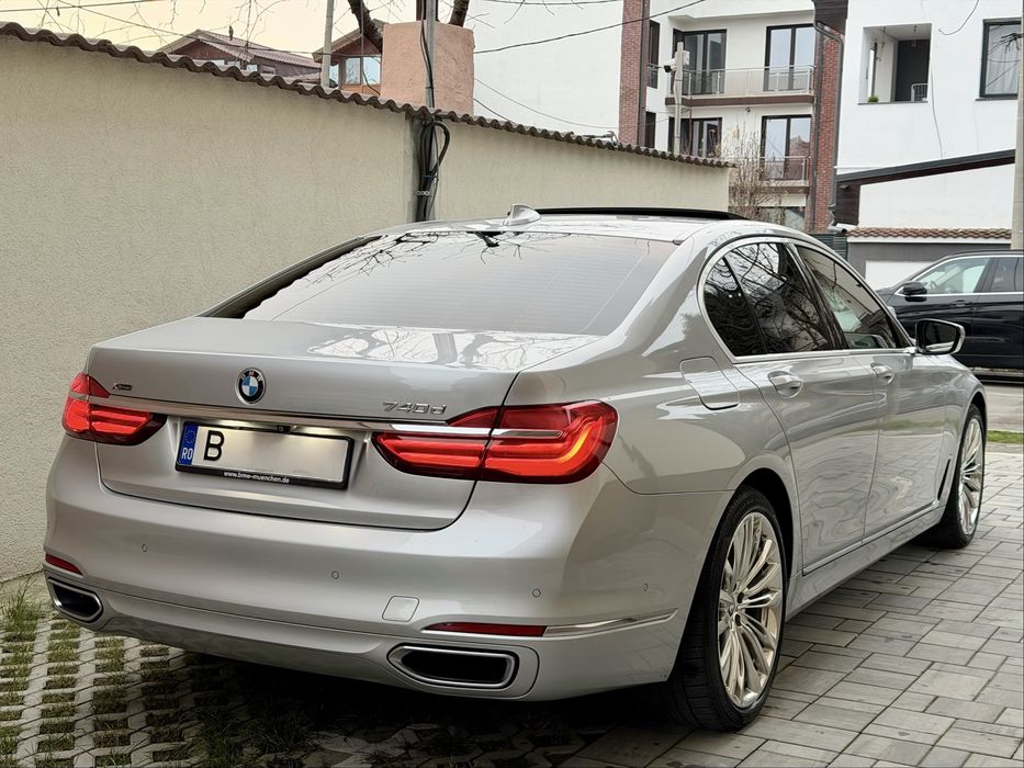 BMW Seria 7 - 740d xDrive 320cp Individual , Trapa , Laser , Proprietar !