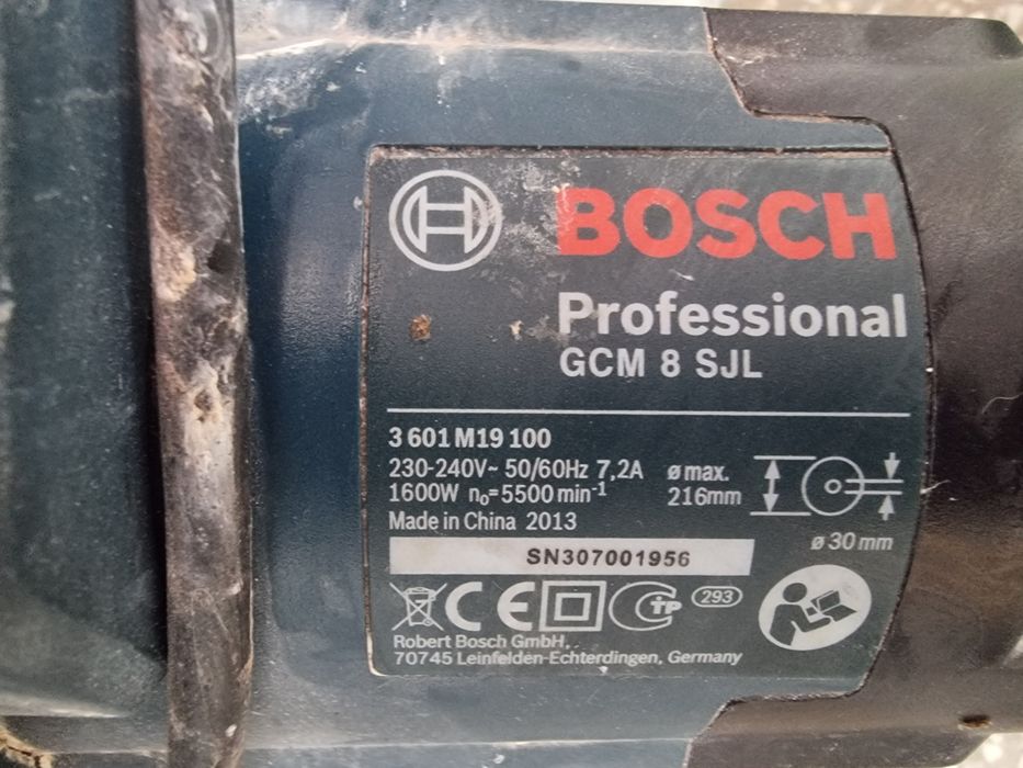 Fierăstrău circular staționar Bosch