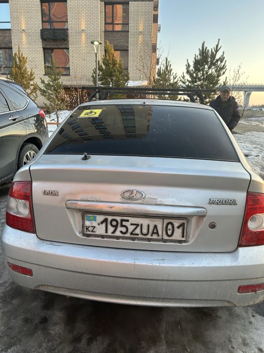 Автомобиль Приора