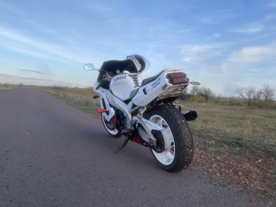 Yamaha yzf 750 обмен на авто