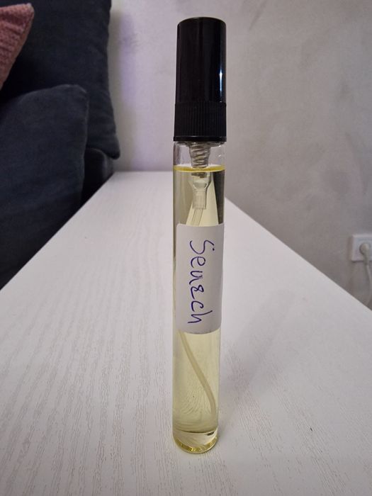 Amuage Search
AMOUAGE