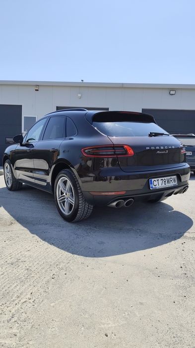 Vând Porsche Macan S