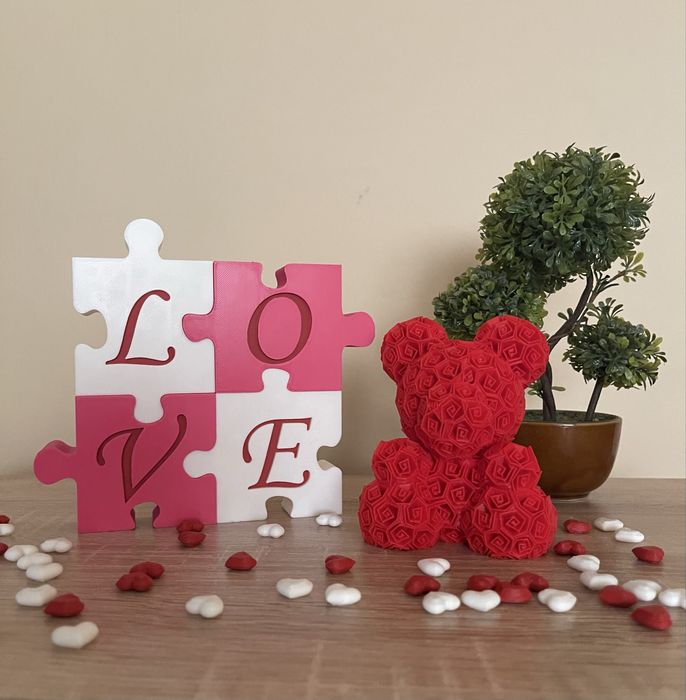 Декоративно мече от рози