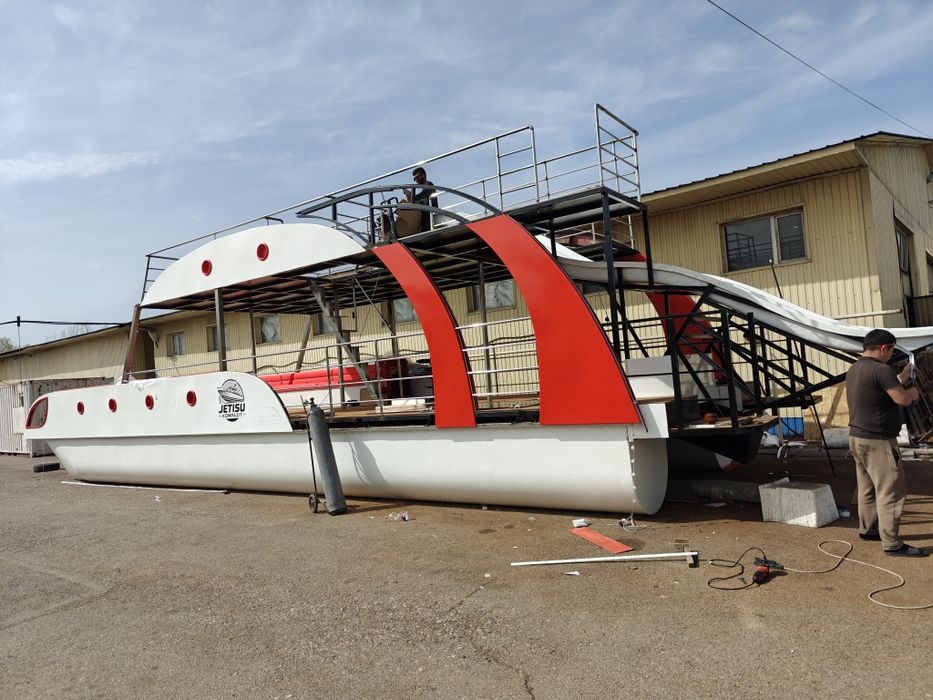 Понтонные катера