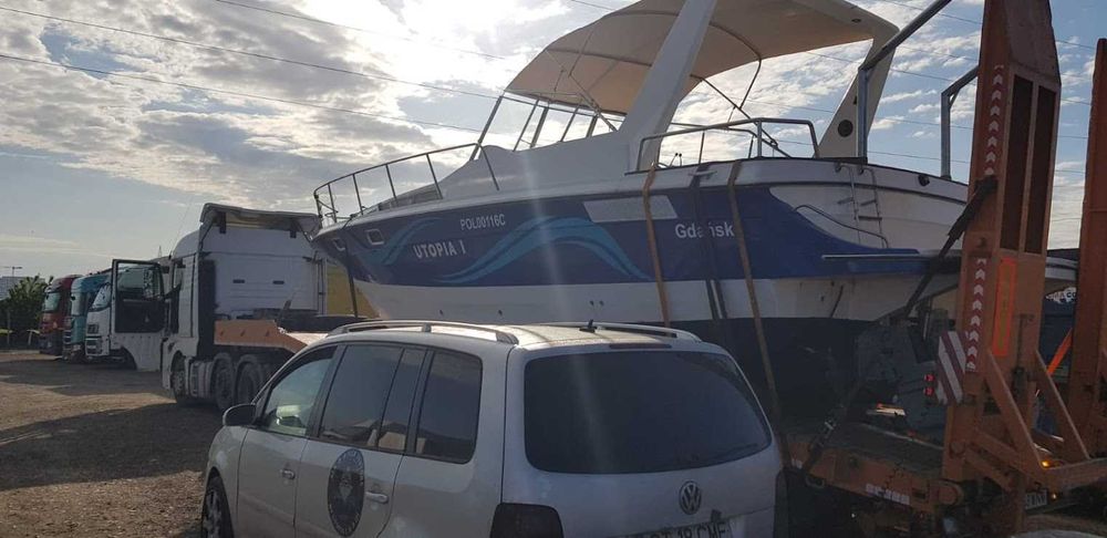 salupa barca yacht bayliner conquest 3250