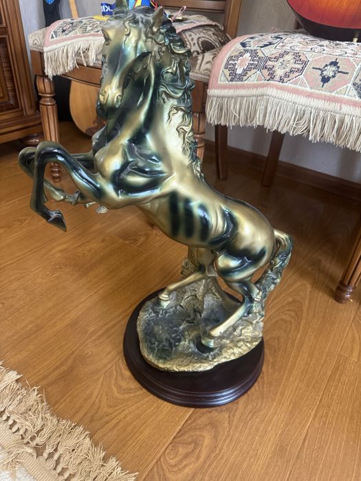 Сувенир лошадь. Продам