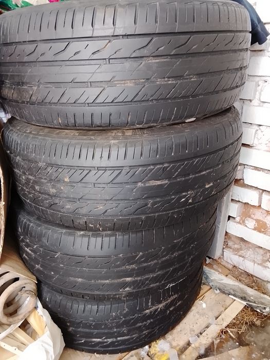 Продам шины б у в хорошем состоянии