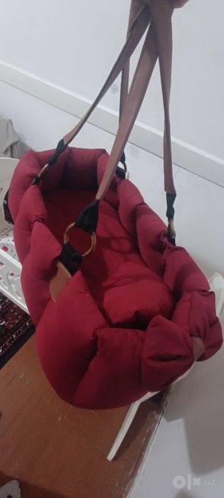 Продам почти новую люльку сумку для новорожденных девочек
