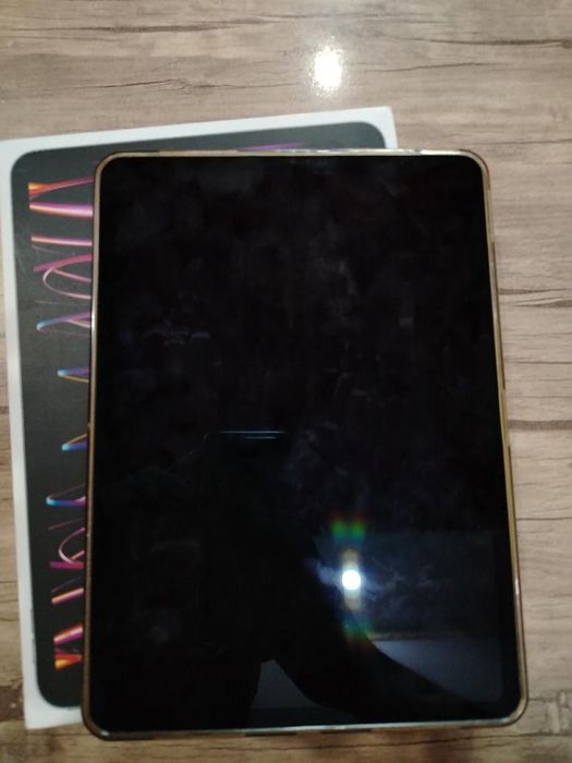 iPad Pro 11-inch 4th Space Gray (Ipad M2 pro ) 256 gb+akkaunt Pubg