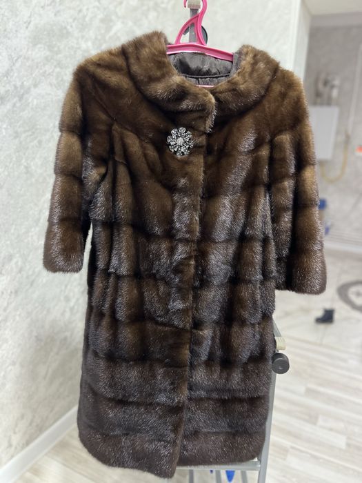 Продам шубу норковую!