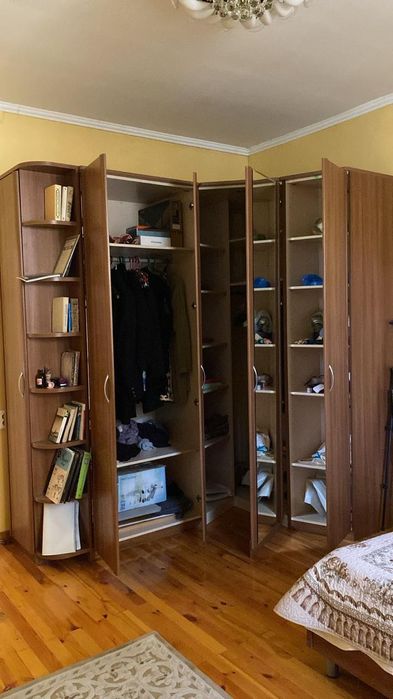 Продаётся спальный гарнитур