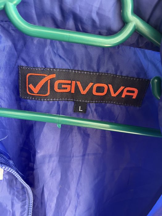 Ветровка GİVOVA L размер