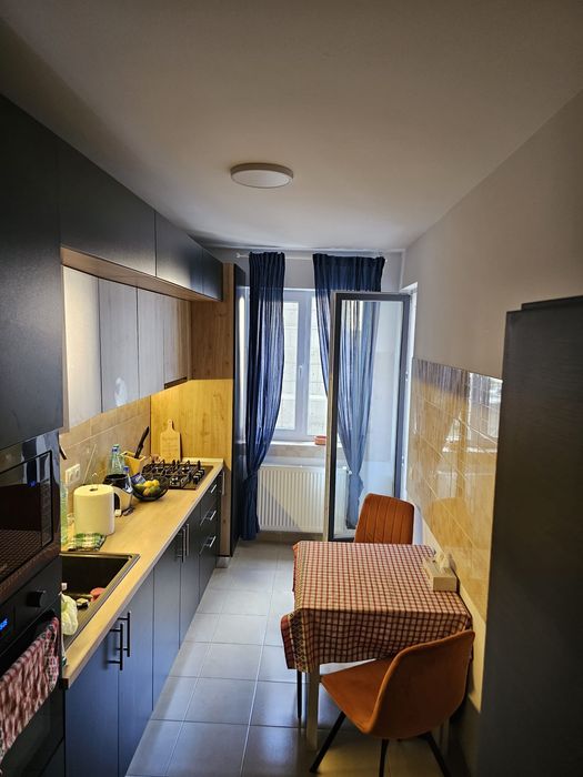 Apartament 2 camere decomandat cu parcare subterana