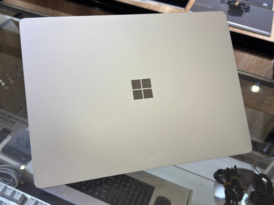 MICROSOFT SURFACE LAPTOP 3 CORE i5-1035G7 ram 8 ssd 256 Сенсорный