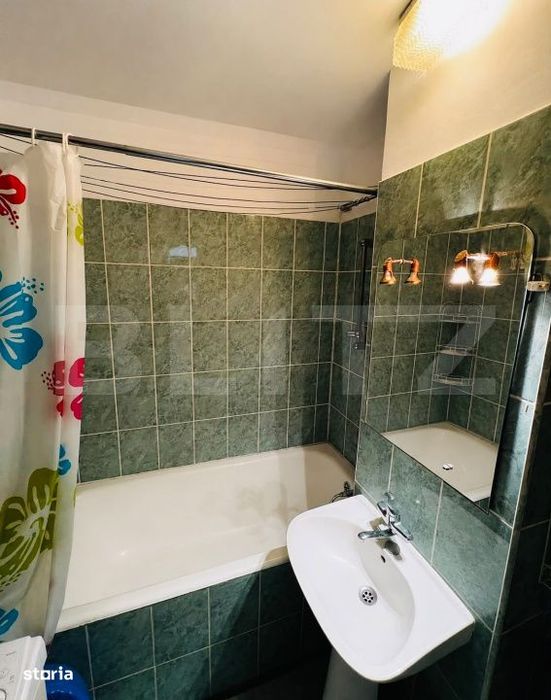 Apartament 2 camere, 54 mp, zona Reghin - Unirii