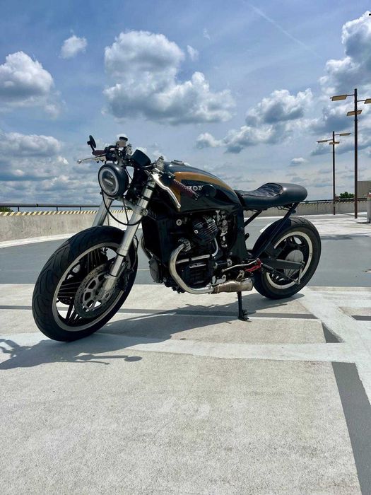 Honda GL 500 Silver Wing – motocicletă clasică, cafe racer,  recondiționată