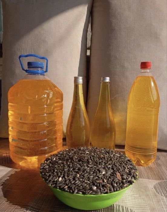 Vand ulei presat la rece din floarea soarelui