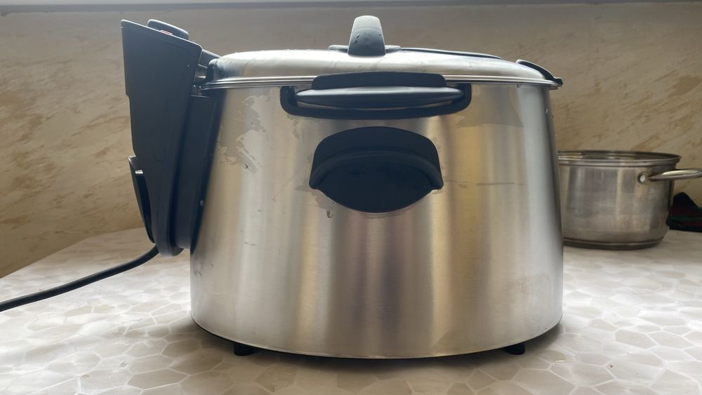 Фритюрница чистая б/у